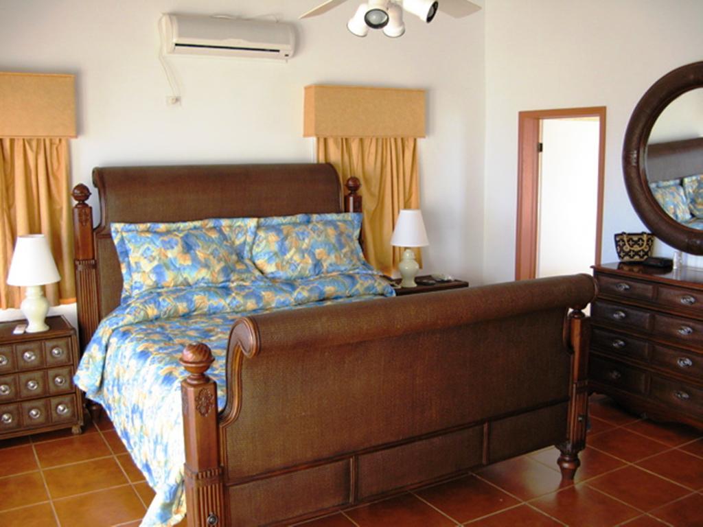 Ocean Terrace Condominiums The Valley Rum bild
